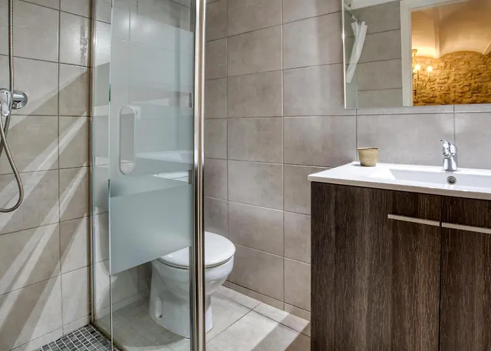 Old Side Two * Girona